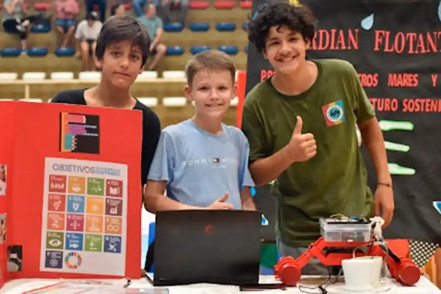 Pequeños Robóticos, de la Escuela de Robótica de Misiones
</p><p>Foto Telam