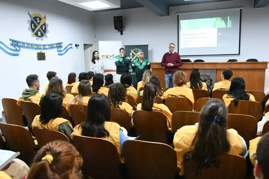 Relevamiento Socio-Económico 2023: Se realizó una jornada de capacitación