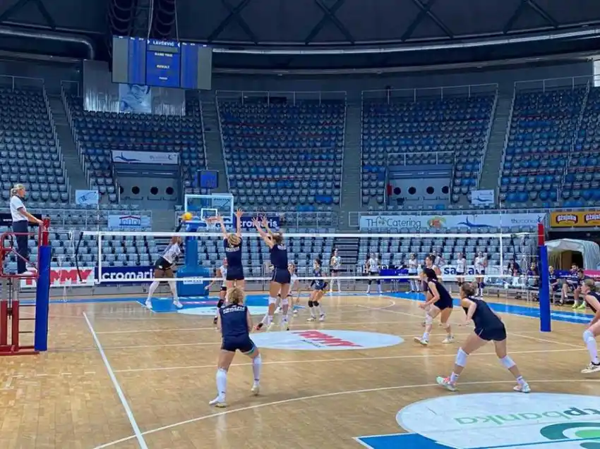 Buen arranque de Las Panteras