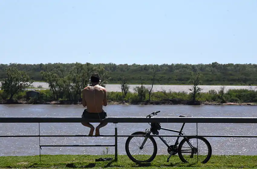 Inicio de semana caluroso en la ciudad: el termómetro llegará a los 35 grados