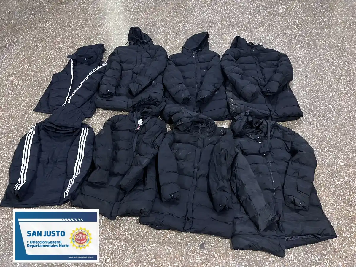 Morteros: detienen a dos menores de edad que habían robado diversas prendas de ropa