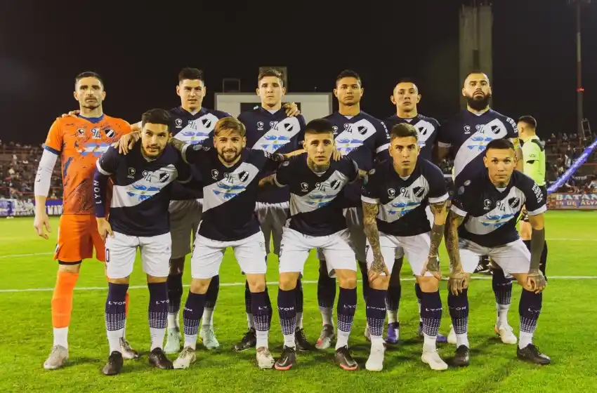 Alvarado necesita sumar en Madryn para escaparle al fondo de la tabla