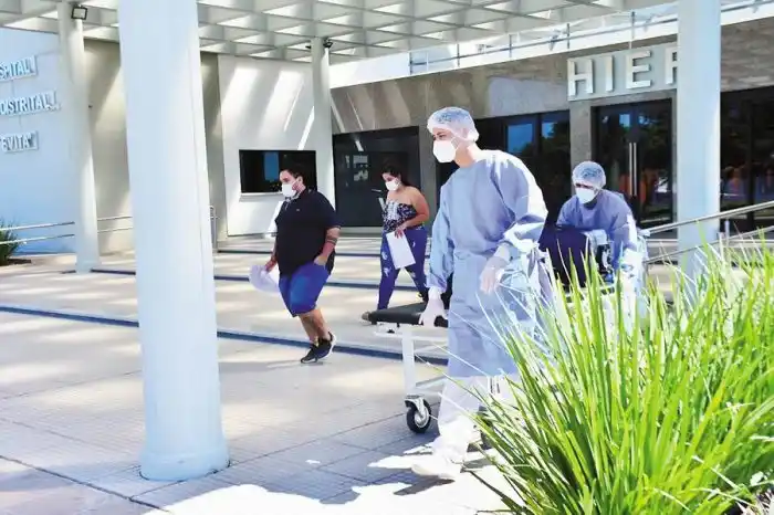 Lunes con 5 fallecimientos y 765 nuevos contagios de covid-19 en la provincia