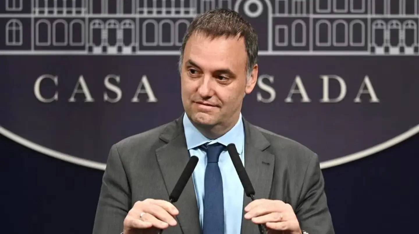 Adorni: la Policía Federal deberá responder 29 interrogantes sobre sus billeteras de bitcoin