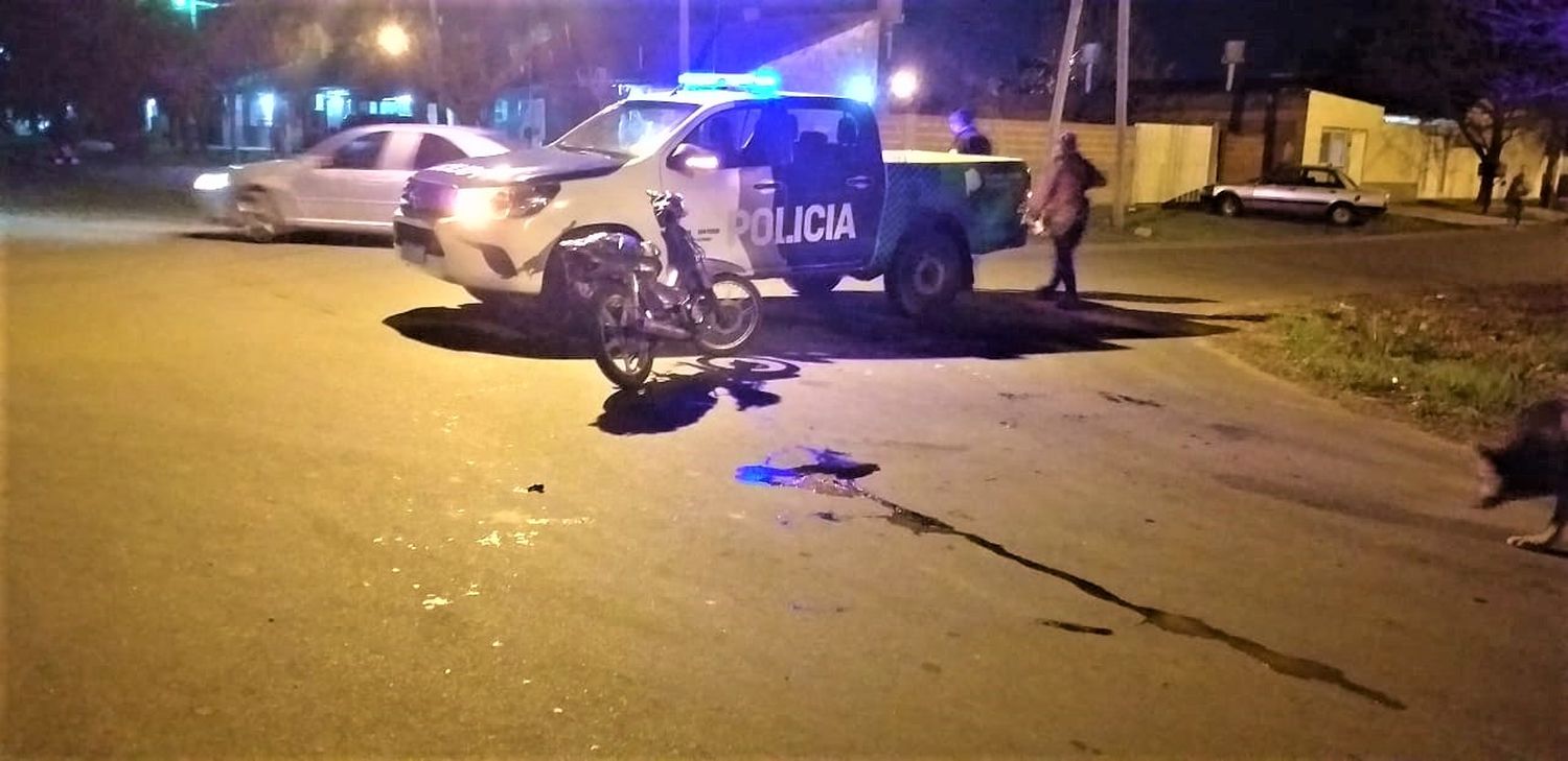 Chocaron dos motos y uno de los conductores se dio a la fuga