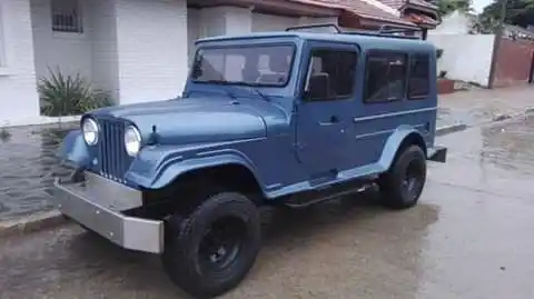 Sustraen y desmantelan un Jeep con absoluta impunidad