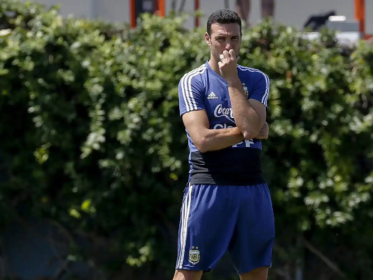 Scaloni planea cinco cambios 