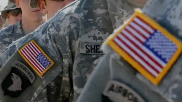 ¡NO SE PUEDEN ENROLAR! El Pentágono deja de reclutar a transexuales en el Ejército