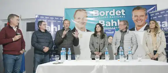 Bahl: “No somos todos lo mismo”