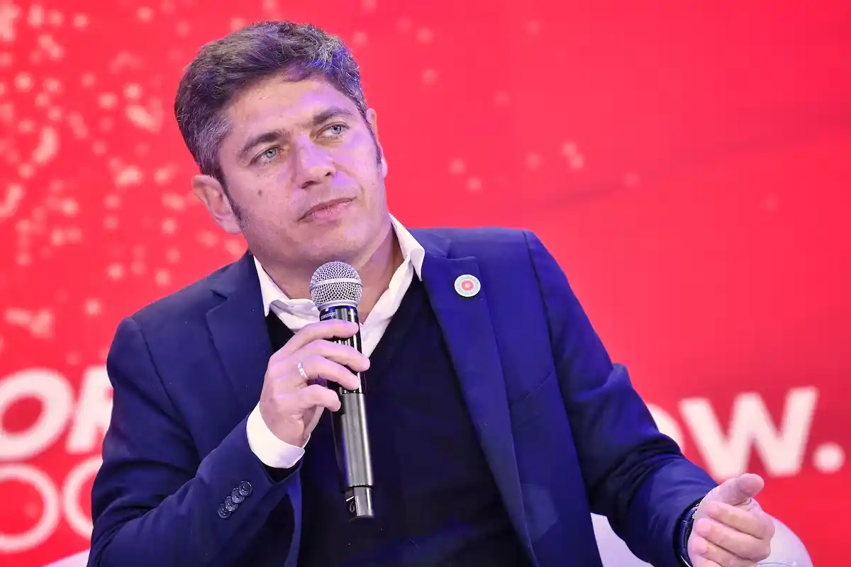 Kicillof vinculó el incremento en los surtidores con el contexto global marcado por el conflicto en Medio Oriente.