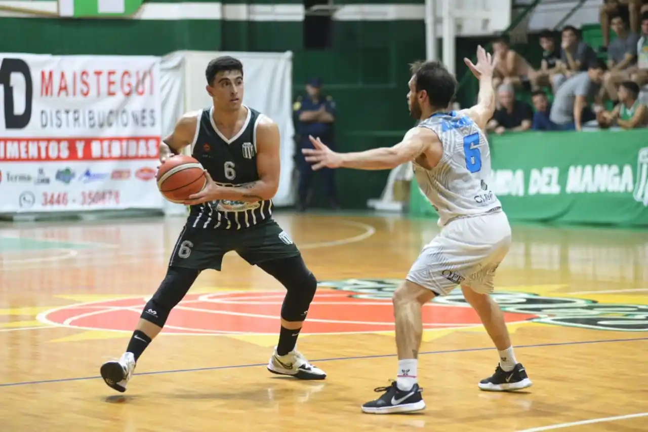 Neptunia y Racing buscan seguir en crecimiento jugando de local