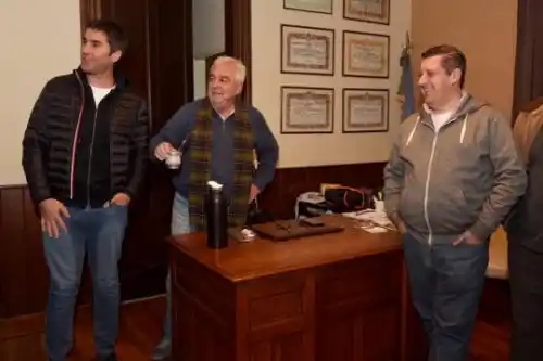 Intendentes peronistas respaldaron a Vidal contra el reclamo de gobernadores
