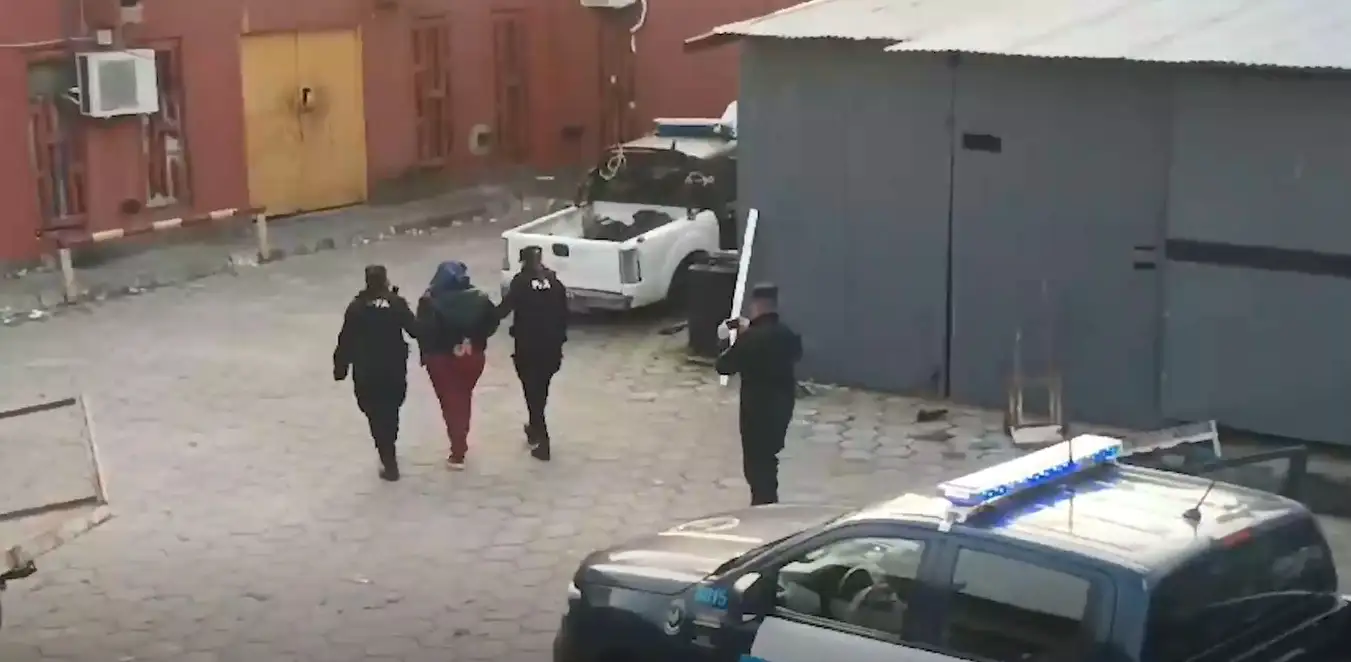 Sorprendentemente, dijo que cree que su sobrino está vivo.