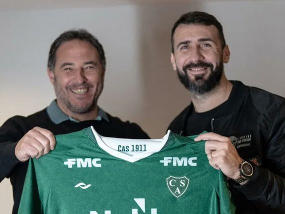 Sarmiento presentó a Lucas Pratto