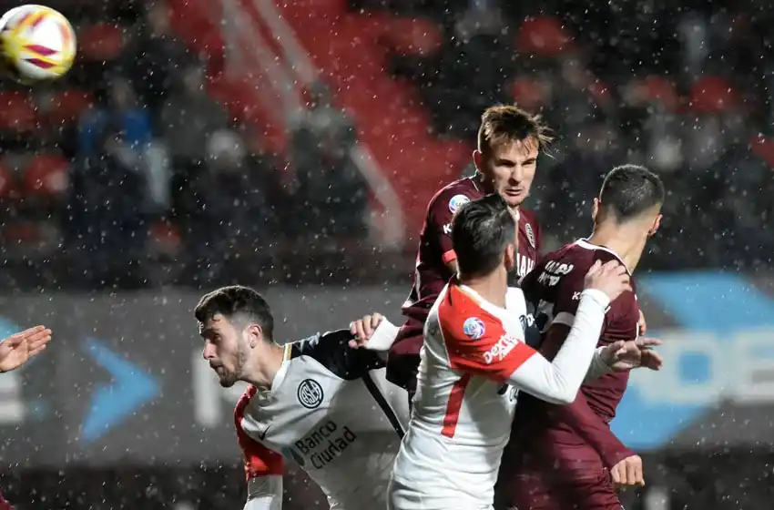 San Lorenzo y Lanús protagonizaron un emotivo empate