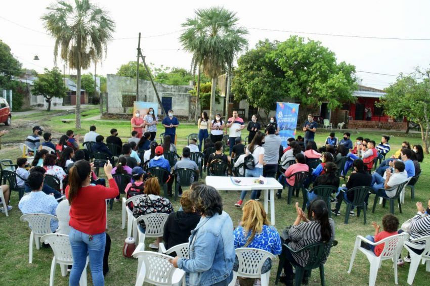 Se desarrolló un nuevo conversatorio juvenil