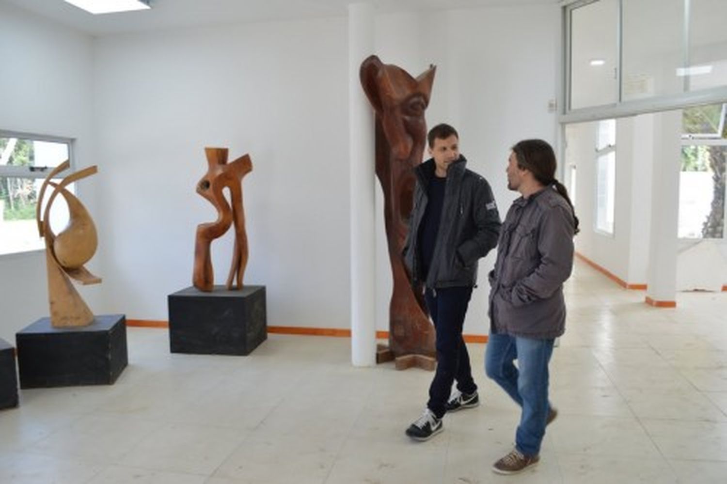 La Costa: Avanzan las remodelaciones en la Escuela Municipal de Bellas Artes