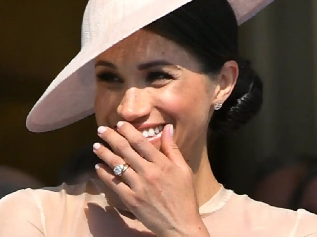 Meghan Markle se "corona" como la mejor vestida del mundo 