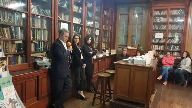 Se presentó “Algo sobre Emilia” en la Biblioteca Mastronardi