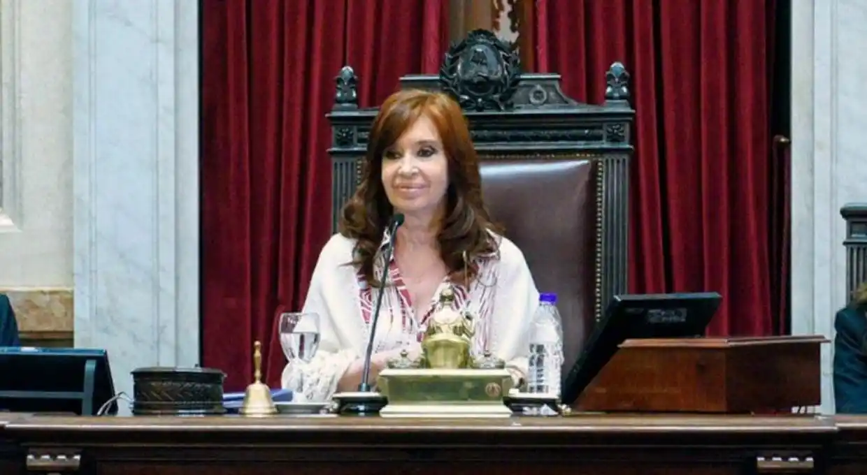 Luis Juez denunció penalmente a Cristina Kirchner