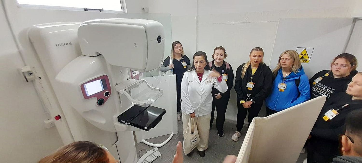 Los estudiantes y docentes conocieron sectores del CIC Nº 1.