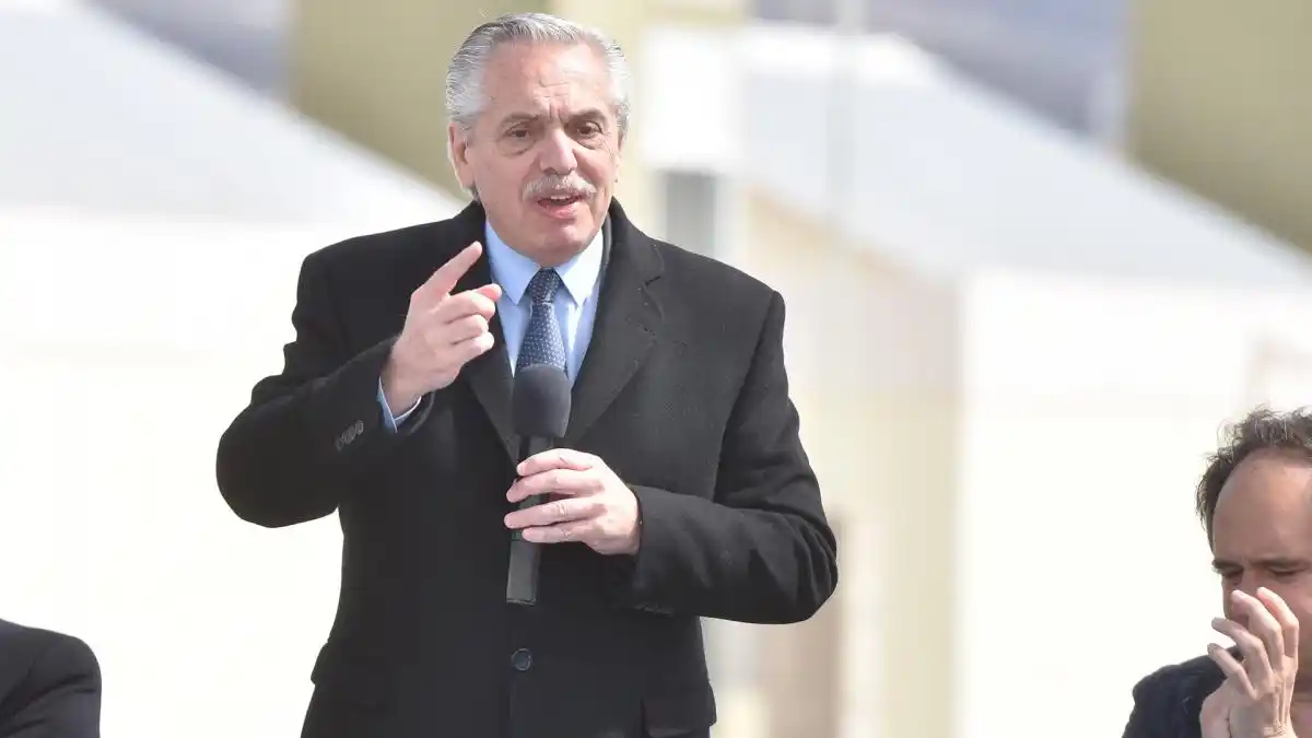 Alberto Fernández fue procesado por corrupción en la Causa Seguros