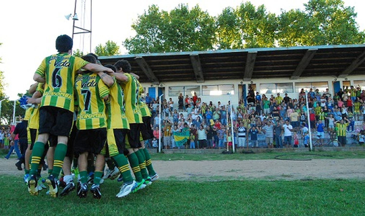 Torneo del Interior: Sarmiento empató y clasificó a la siguiente fase