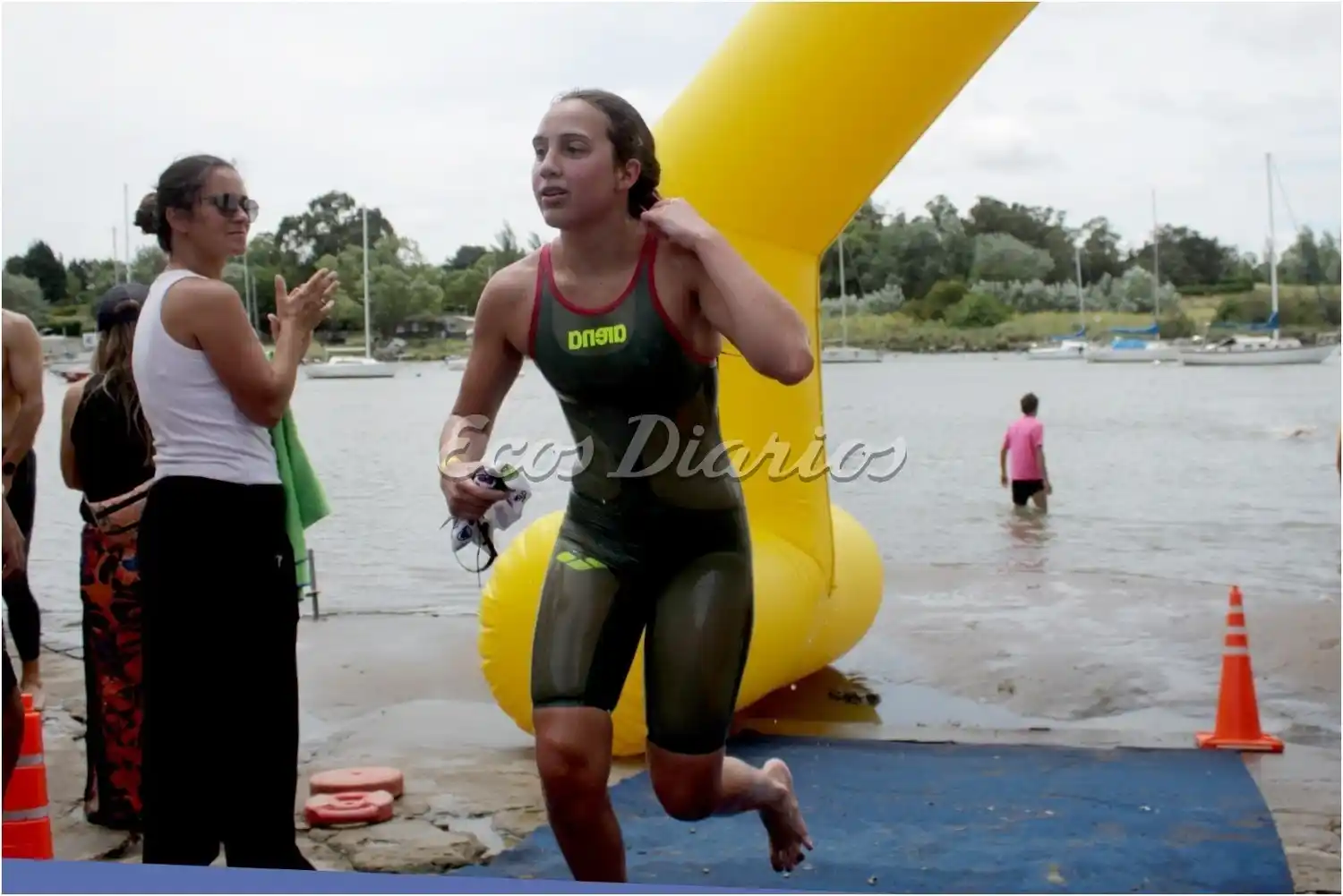 Ganadora en damas. Jazmín Abraham a su llegada