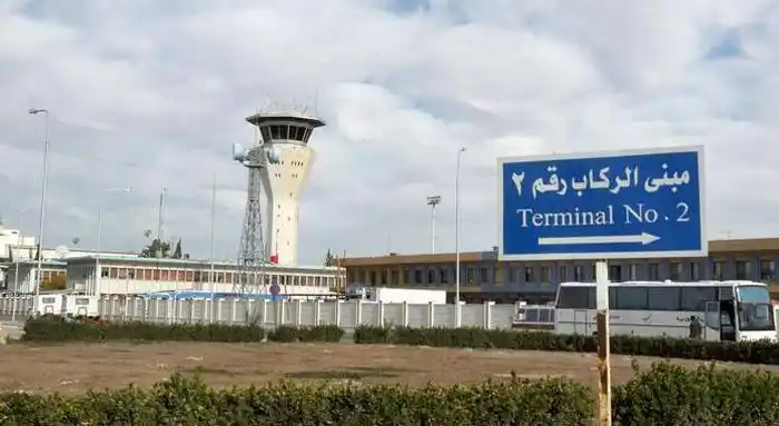 Israel atacó con misiles el aeropuerto de Damasco, que ya volvió a operar con normalidad
