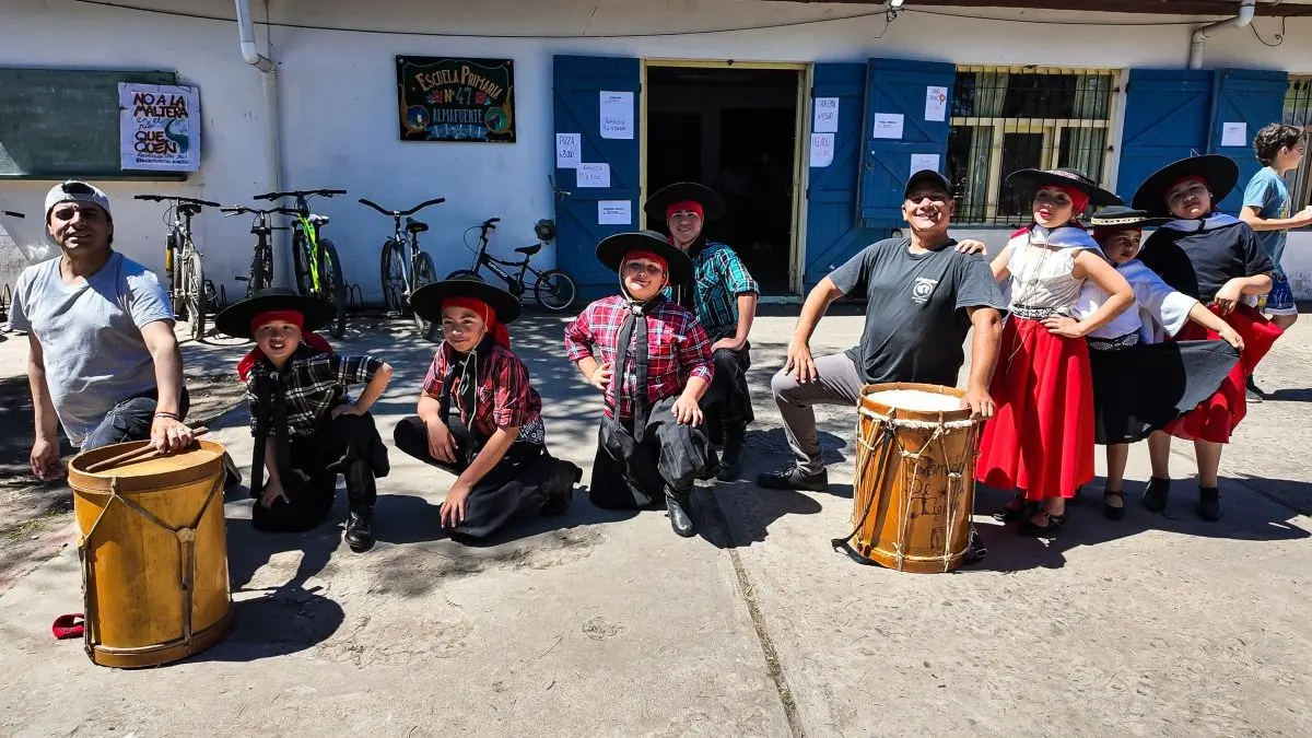Folclore y participación en Villa Zabala