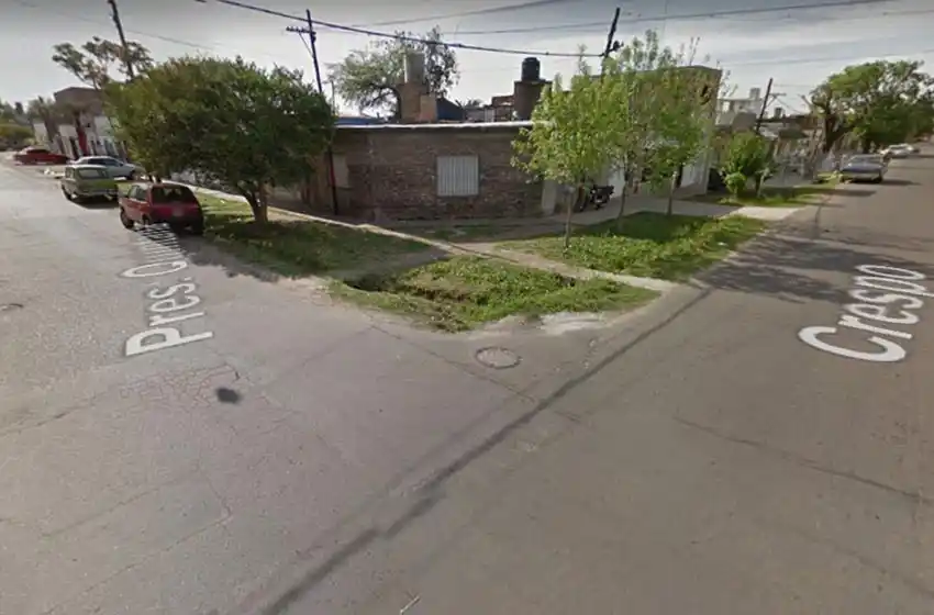 Acribillan a un hombre y a su hijo de 3 años