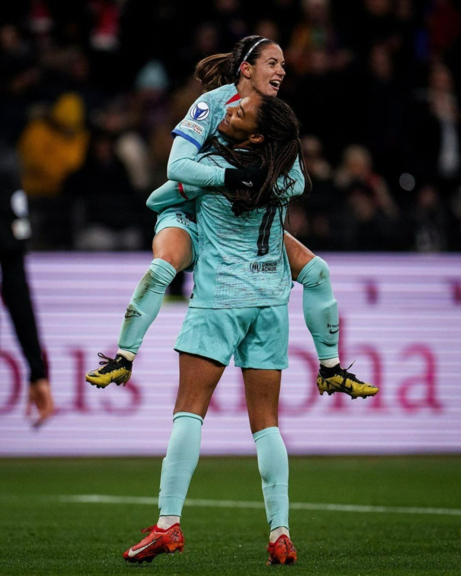 Así fue el golazo de Salma Paralluelo en el triunfo del FC Barcelona 