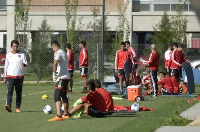 Rebotaron los pagos y el plantel de Newell’s no entrenó