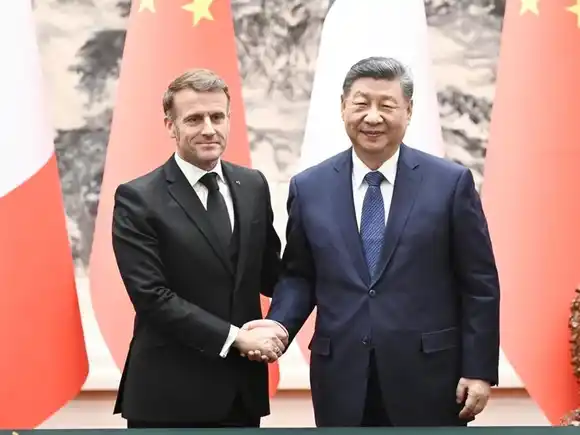 Xi y Macron reafirmaron su compromiso con la cooperación en tecnología, economía y gobernanza global