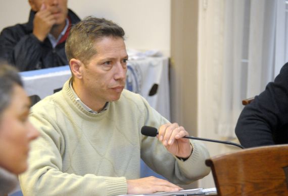 Sin definiciones concretas, continúa el debate por el precio y el esquema de aumentos del transporte