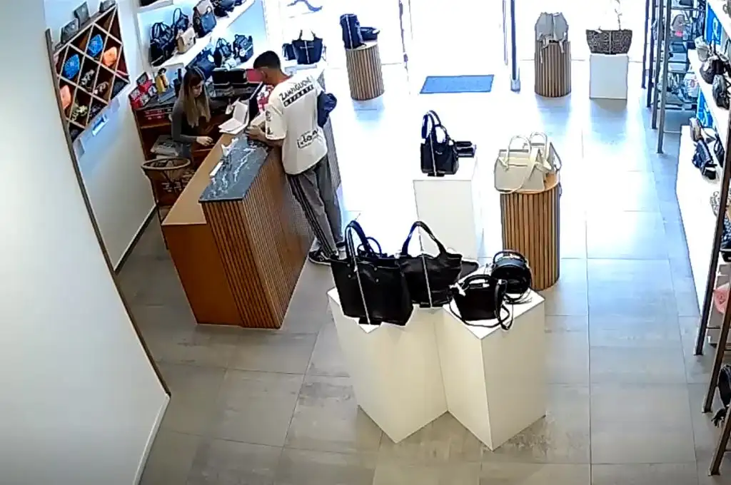 Asalto a comercios