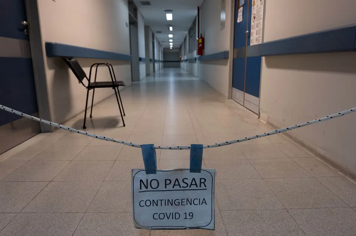 Bajaron los casos: se reportaron 9.230 contagiados y hubo 82 fallecimientos