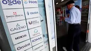 Las prepagas volverán a aumentar en septiembre: las subas superarán el 3%