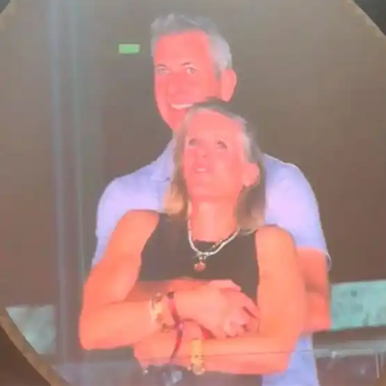 El video de Coldplay le costó el puesto: renunció el CEO infiel y la empresa fue lapidaria