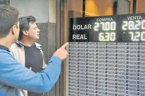 Por el efecto dólar, la deuda bonaerense aumentó un 30% desde diciembre