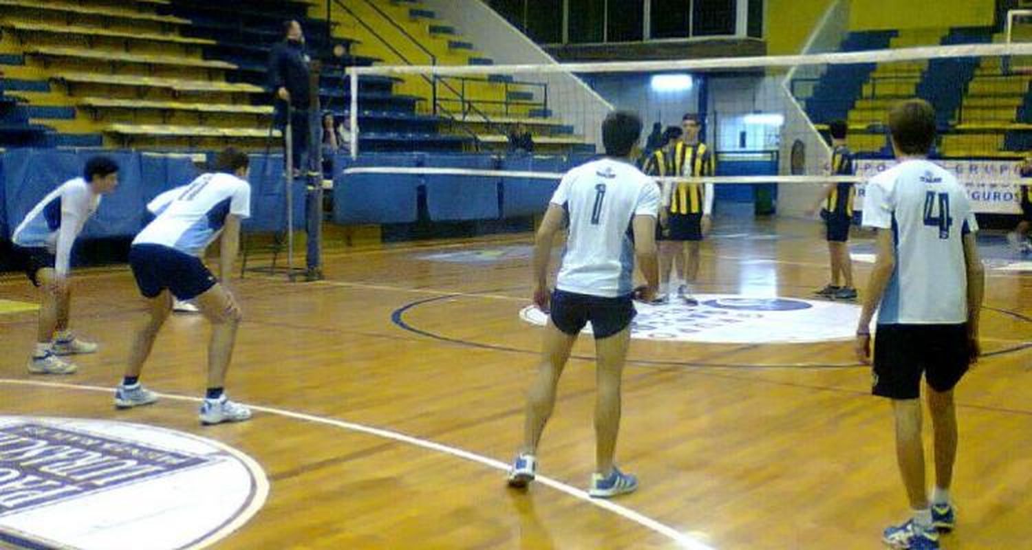 Ajustada derrota de la primera “Celeste”