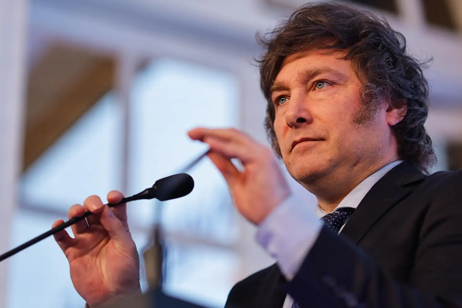 Javier Milei: “La dolarización se va a hacer a precio de mercado; hoy sería a 730 pesos″