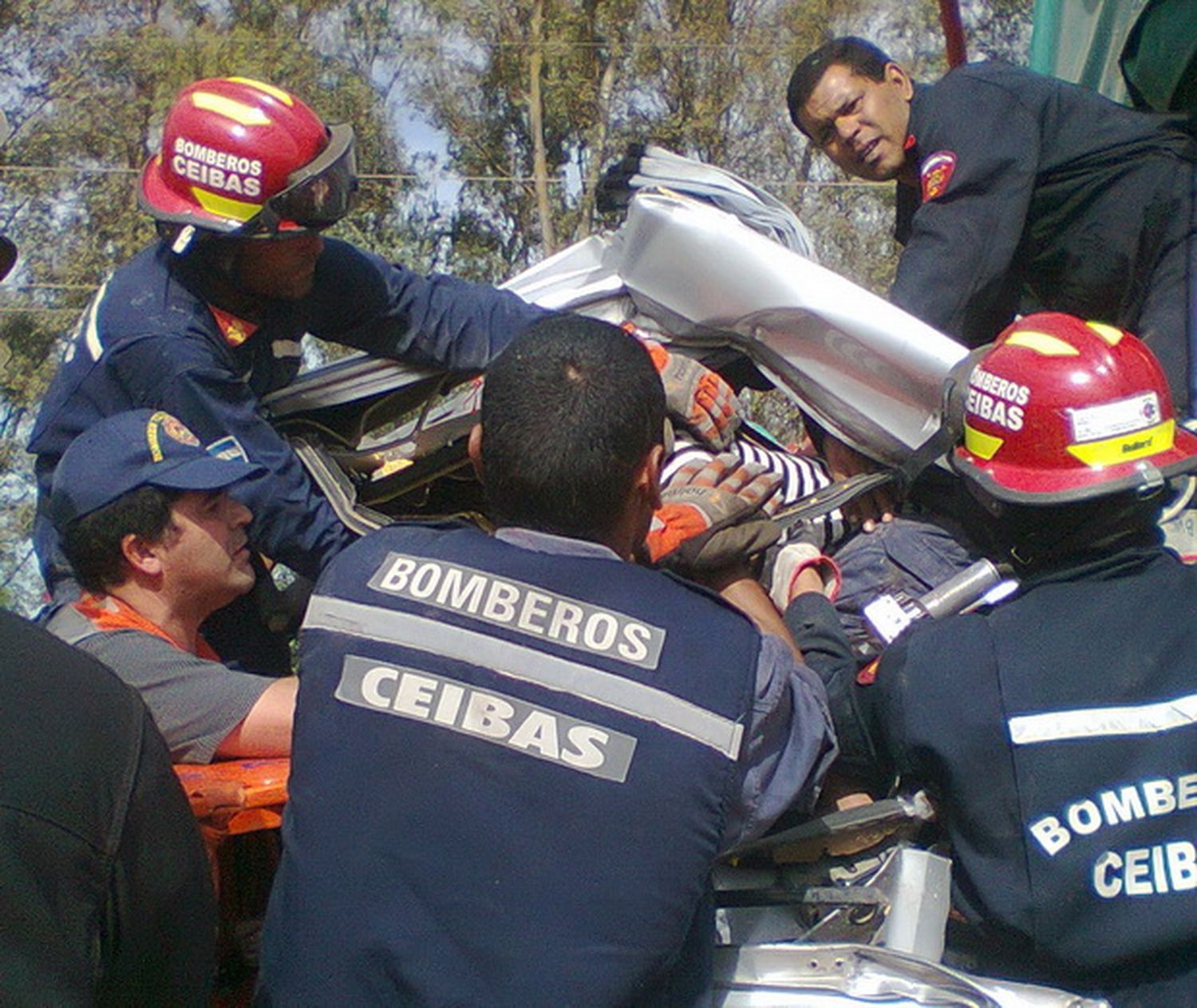Continúa grave el camionero que se accidentó en ruta 14