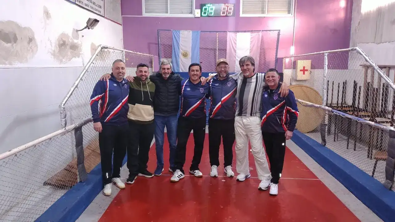 Tandil se coronó en el Zonal en Azul.