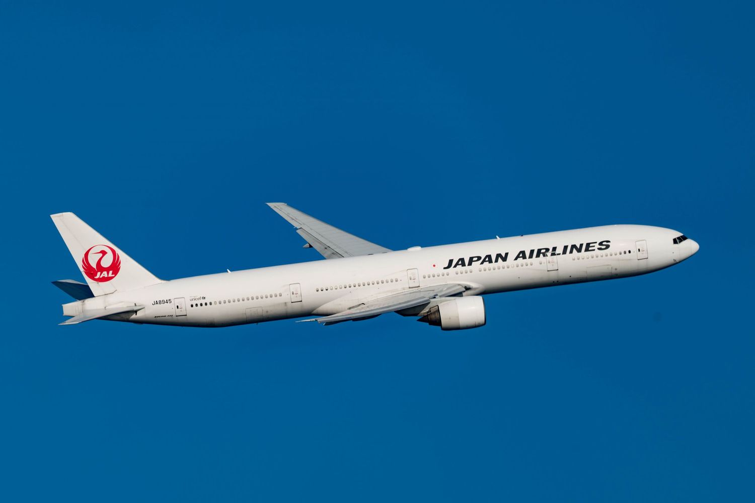 Japan Airlines retira sus Boeing 777-300ER tras menos de 20 años en servicio