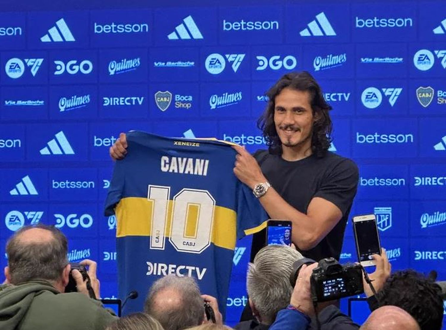 cavani - 4