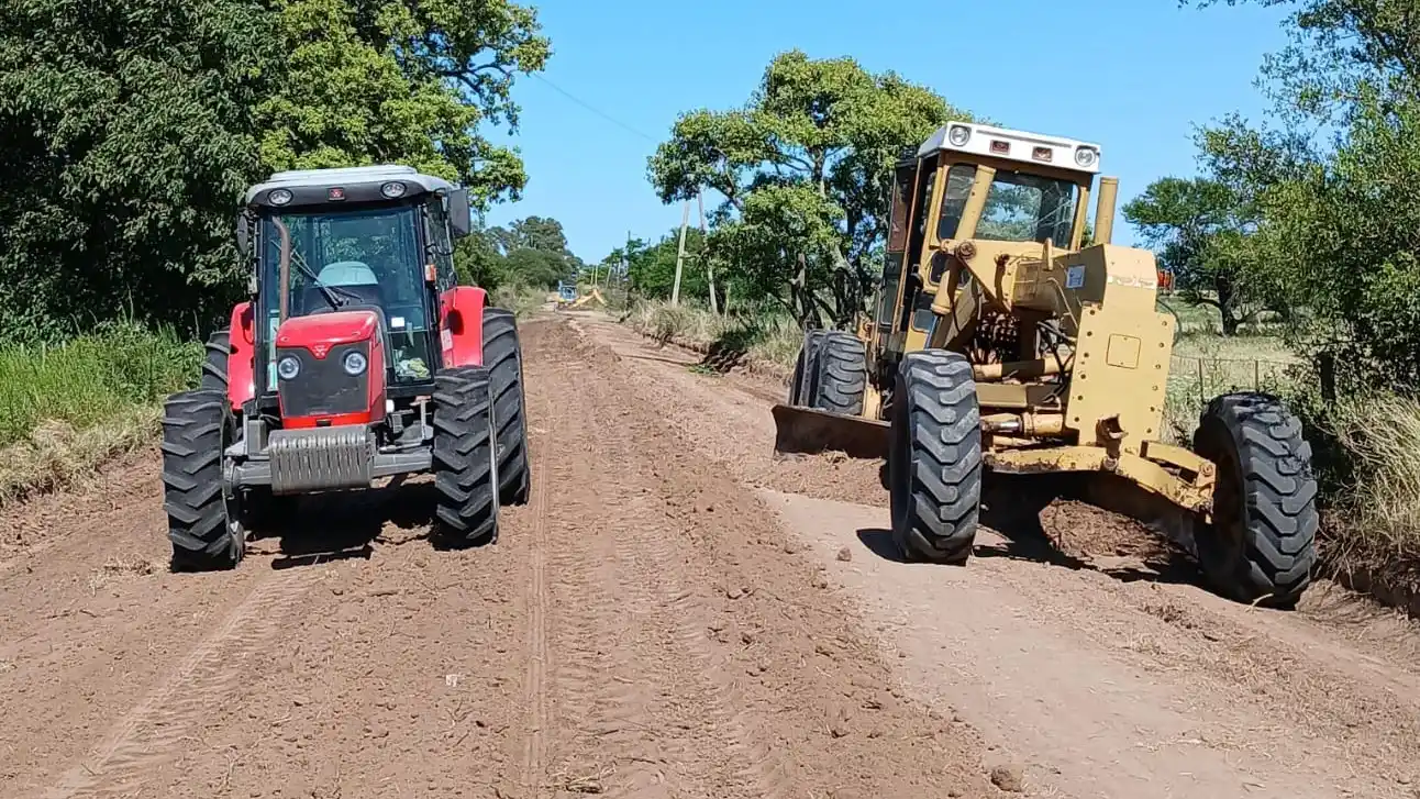 Sexto Distrito avanza con obras de alcantarillado y mejoras en caminos rurales