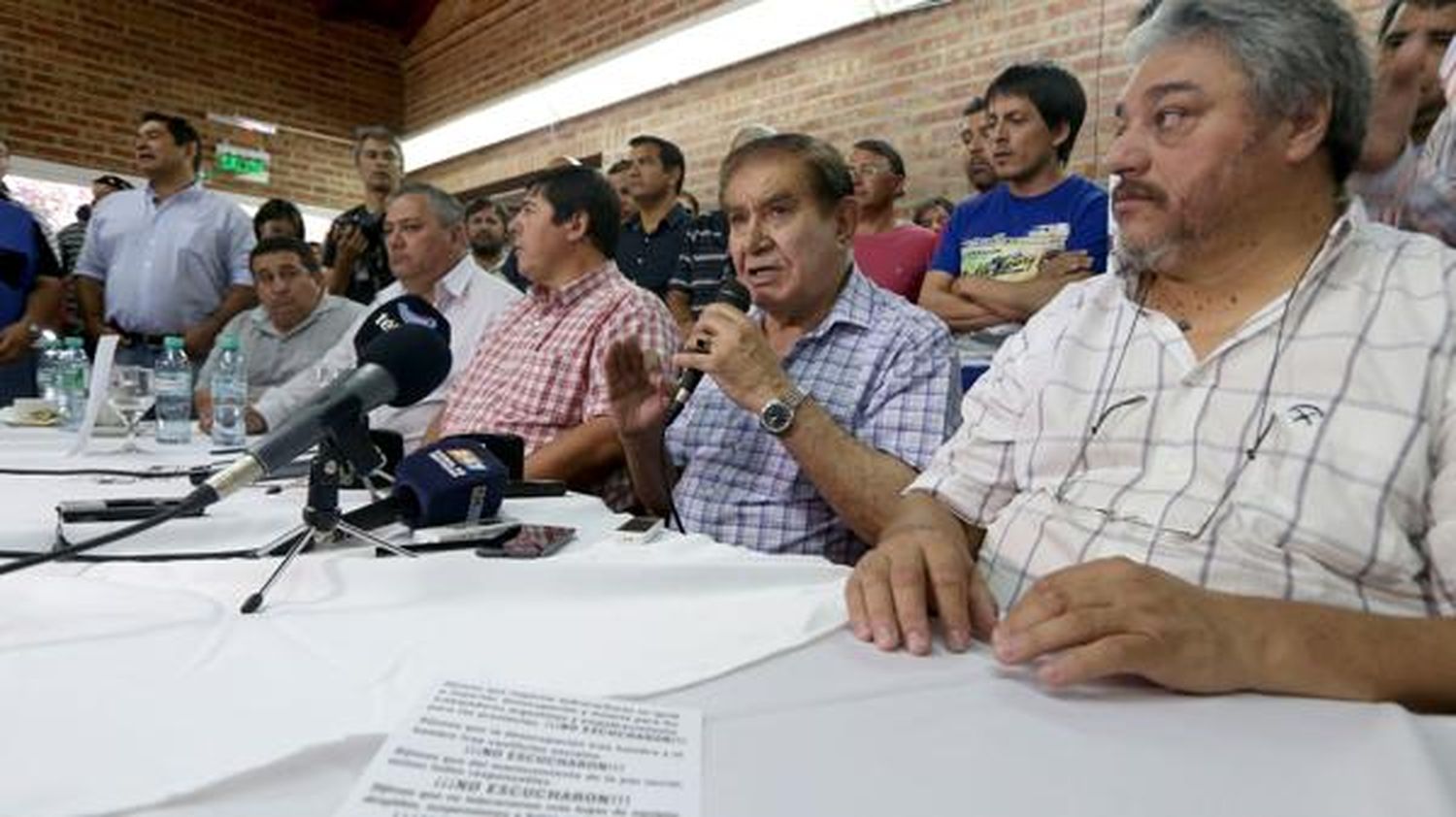 Los petroleros anunciaron un paro