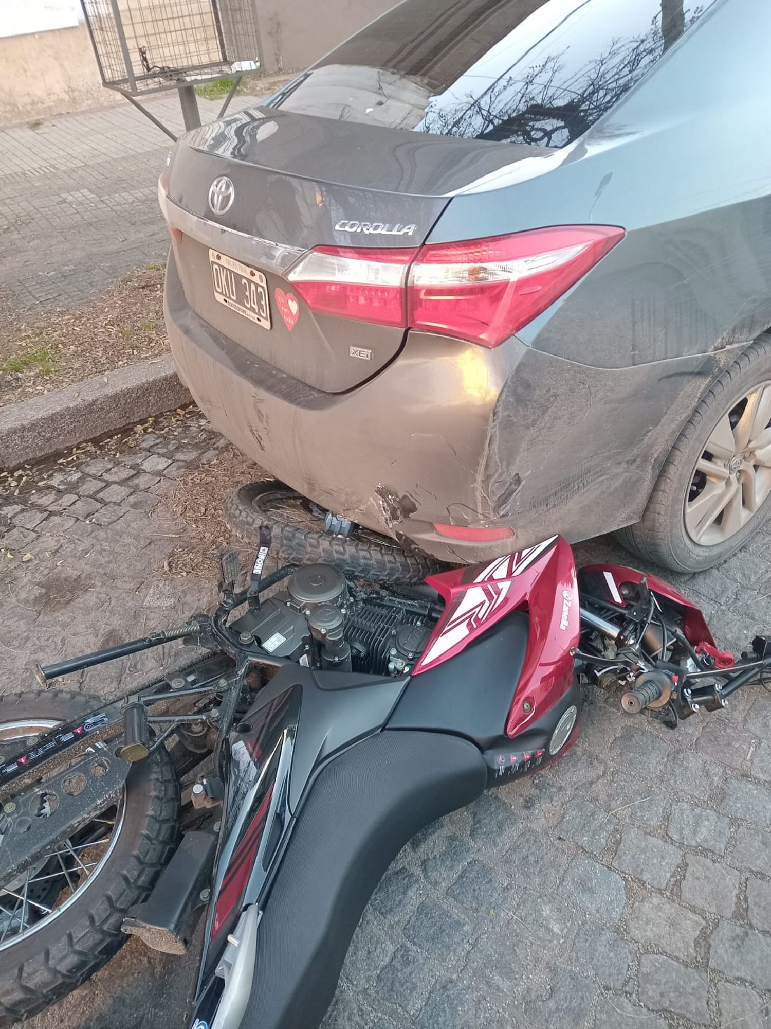 Tres vehículos involucrados en un choque en 9 de julio y Garibaldi