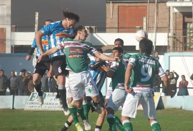 Juventud ganó con lo justo y es puntero de la zona 